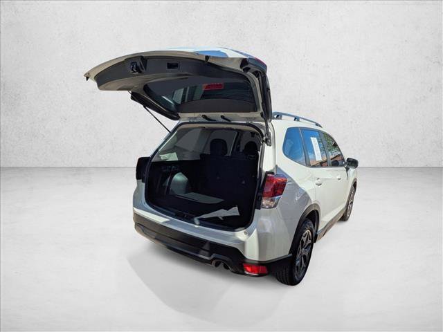 Used 2022 Subaru Forester Premium image 25