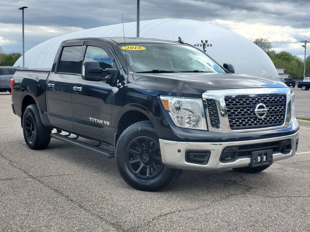 Used 2018 Nissan Titan SV w/ SV Convenience Package AWD/4WD image 1