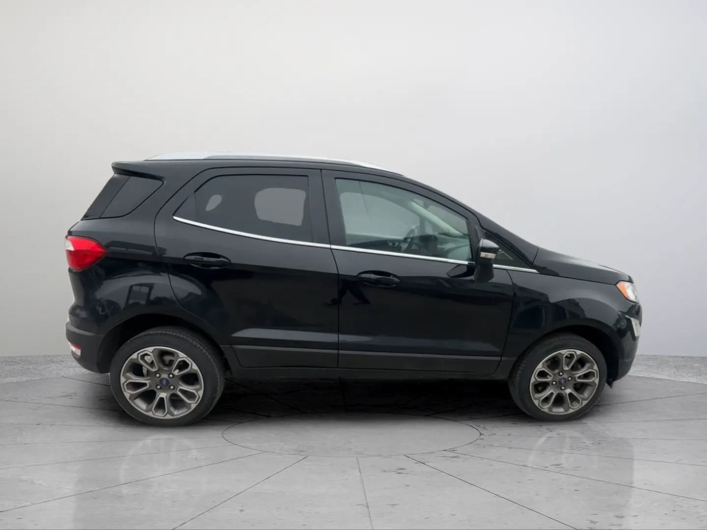 Used 2020 Ford EcoSport Titanium AWD/4WD image 5