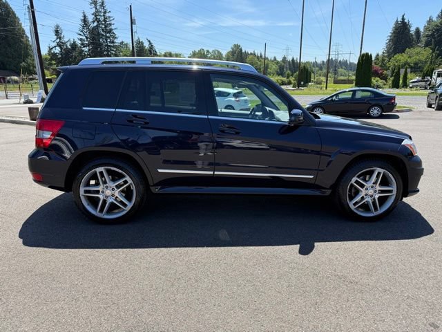 Used 2011 Mercedes-Benz GLK 350 4MATIC image 3