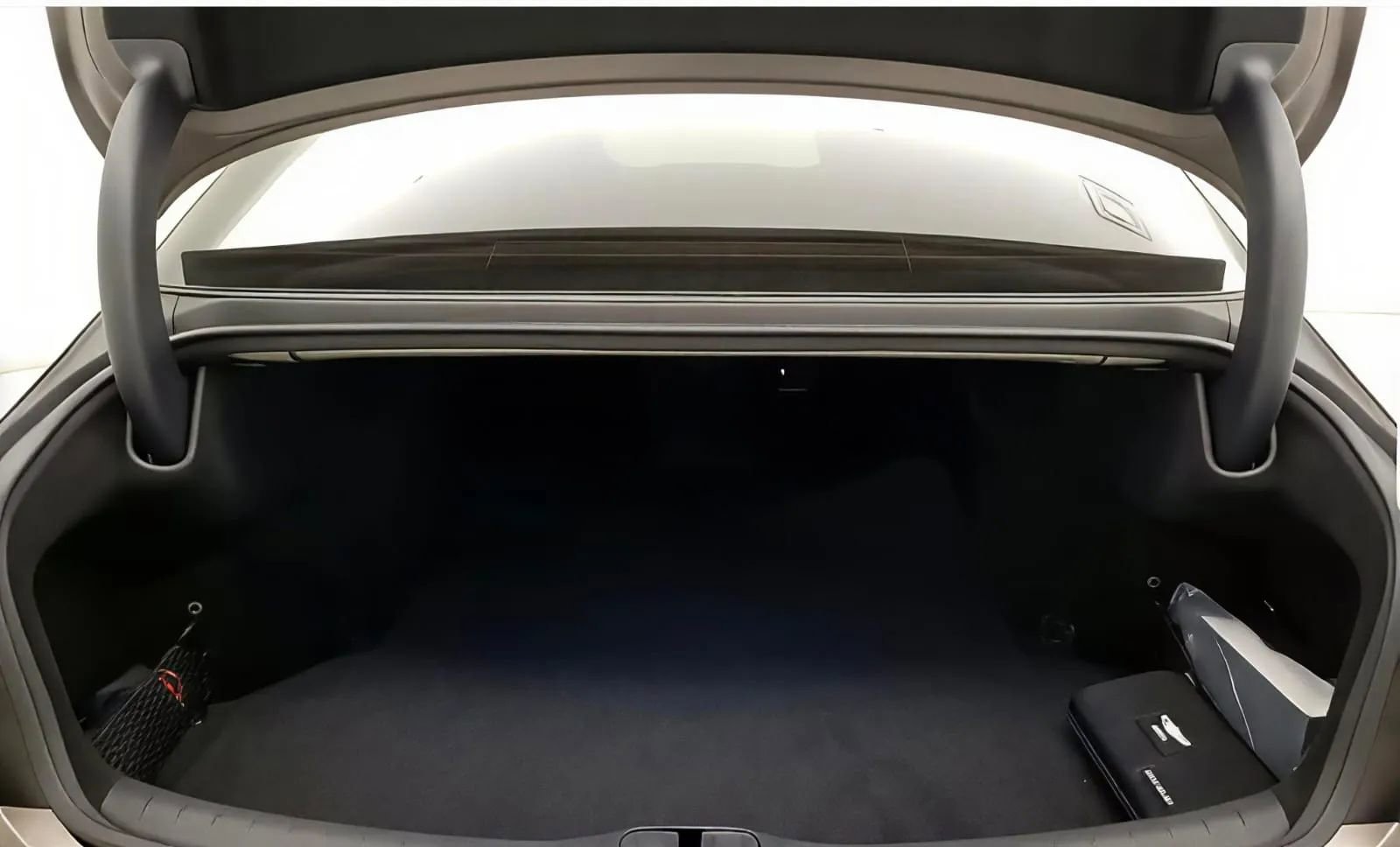 Used 2021 Genesis G80 3.5T w/ Prestige Package image 13