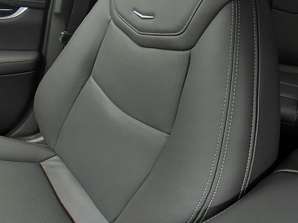 New 2026 Cadillac XT5 Premium Luxury image 35