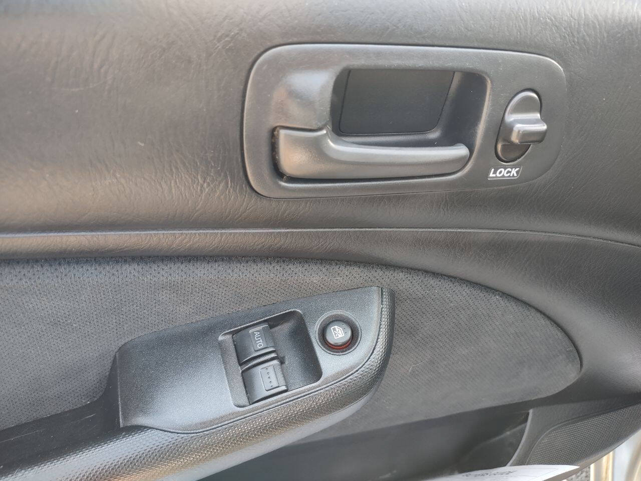 Used 2004 Honda Civic LX image 8