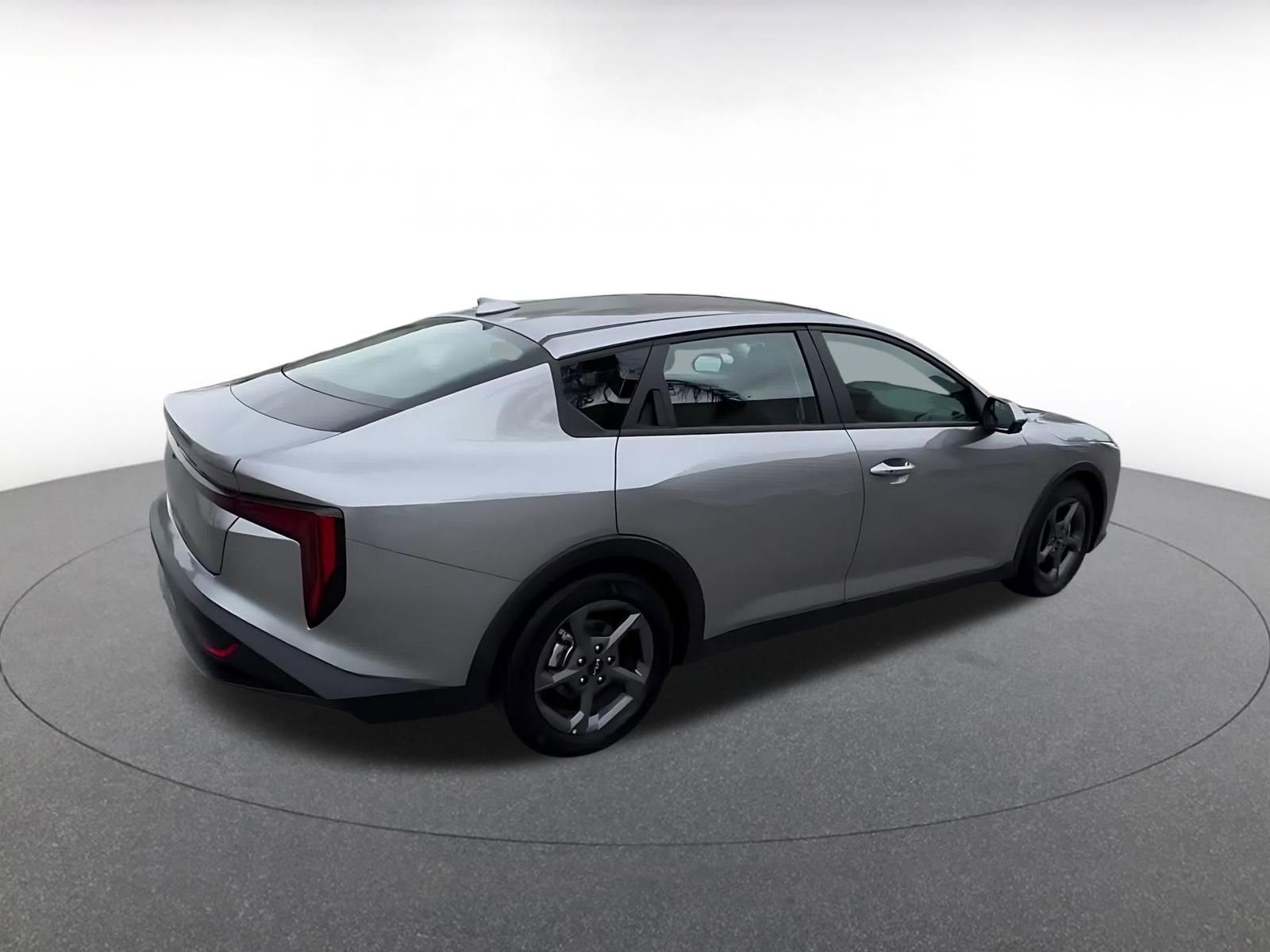 Used 2025 Kia K4 FWD image 14