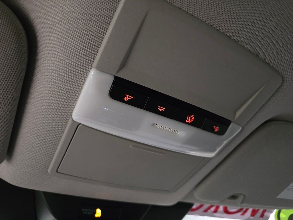 Used 2023 Nissan Pathfinder S FWD image 27