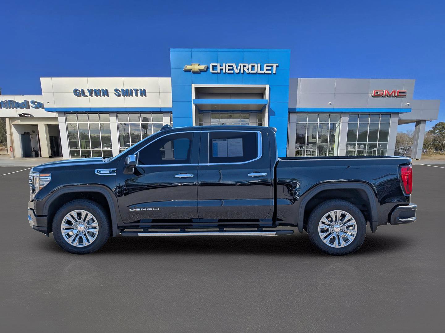 Certified 2025 GMC Sierra 1500 Denali image 13