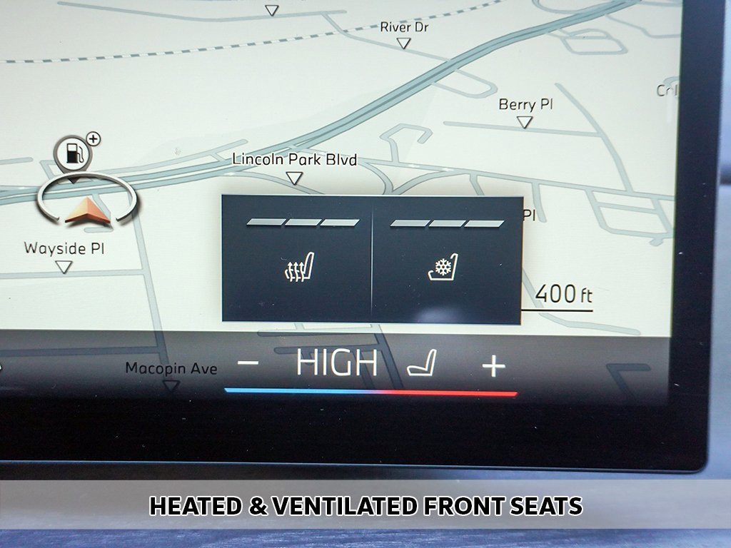 Used 2023 BMW 760i xDrive w/ Parking Assistance Package image 9