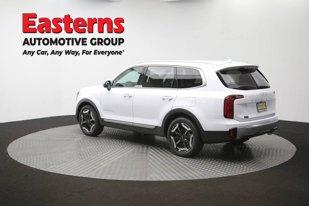 Used 2025 Kia Telluride S FWD image 67