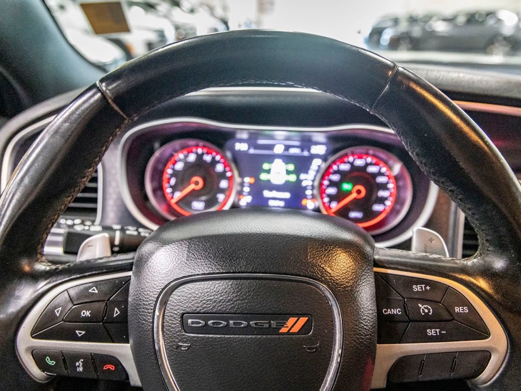 Used 2017 Dodge Charger R/T RWD image 19