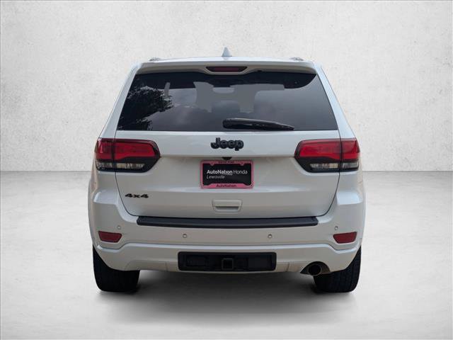 Used 2018 Jeep Grand Cherokee Altitude AWD/4WD image 7