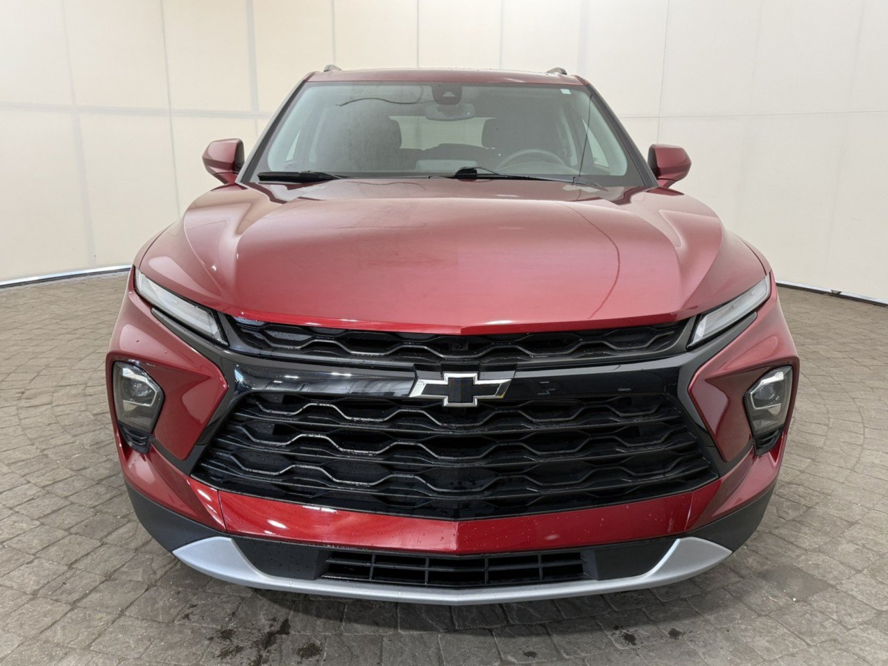 Used 2023 Chevrolet Blazer LT w/ Convenience Package AWD/4WD image 2