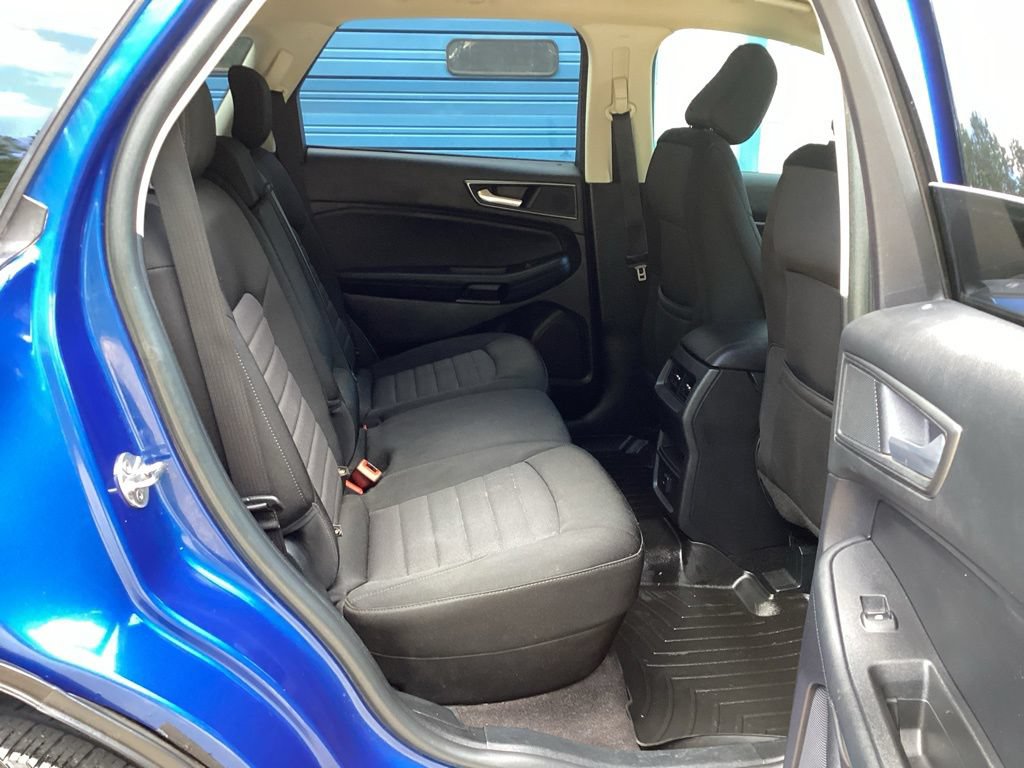 Used 2020 Ford Edge SE w/ Cargo Accessory Package FWD image 39