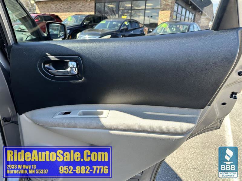 Used 2013 Nissan Rogue S w/ Special Edition Pkg image 15