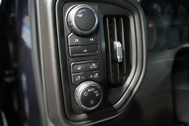 Used 2024 Chevrolet Silverado 2500 Custom w/ Custom Value Package image 12