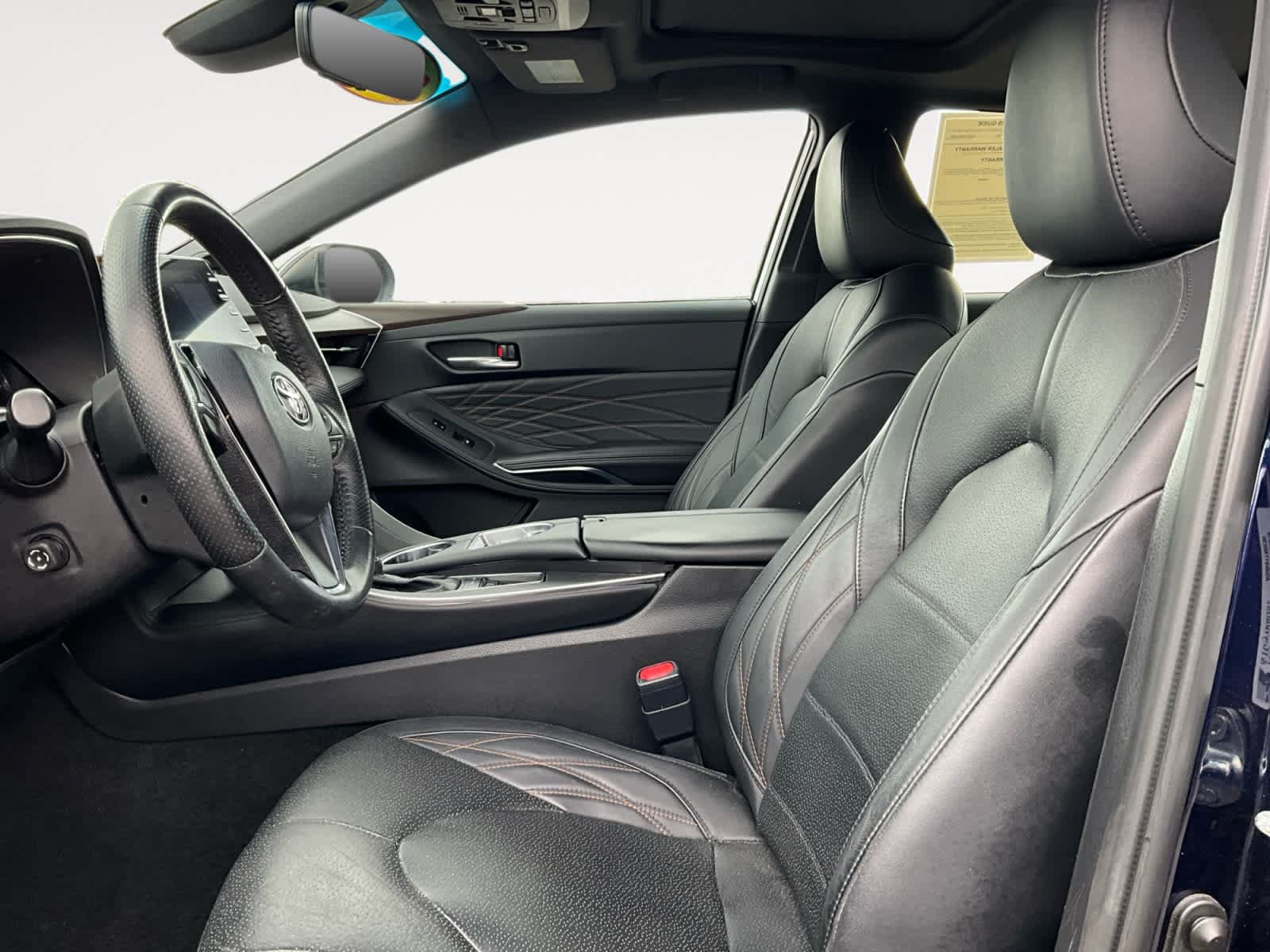 Used 2021 Toyota Avalon Limited w/ Advanced Safety Package FWD image 9