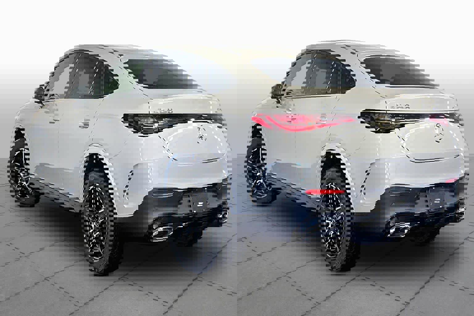 New 2026 Mercedes-Benz GLC 300 4MATIC image 3