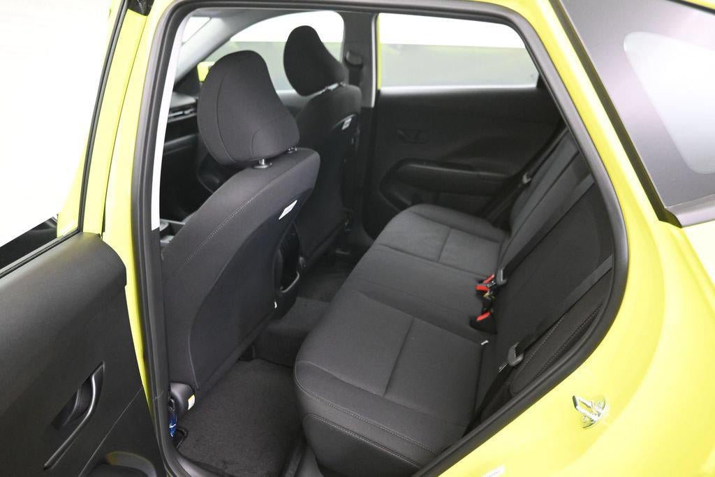New 2027 Hyundai Kona SE FWD image 10