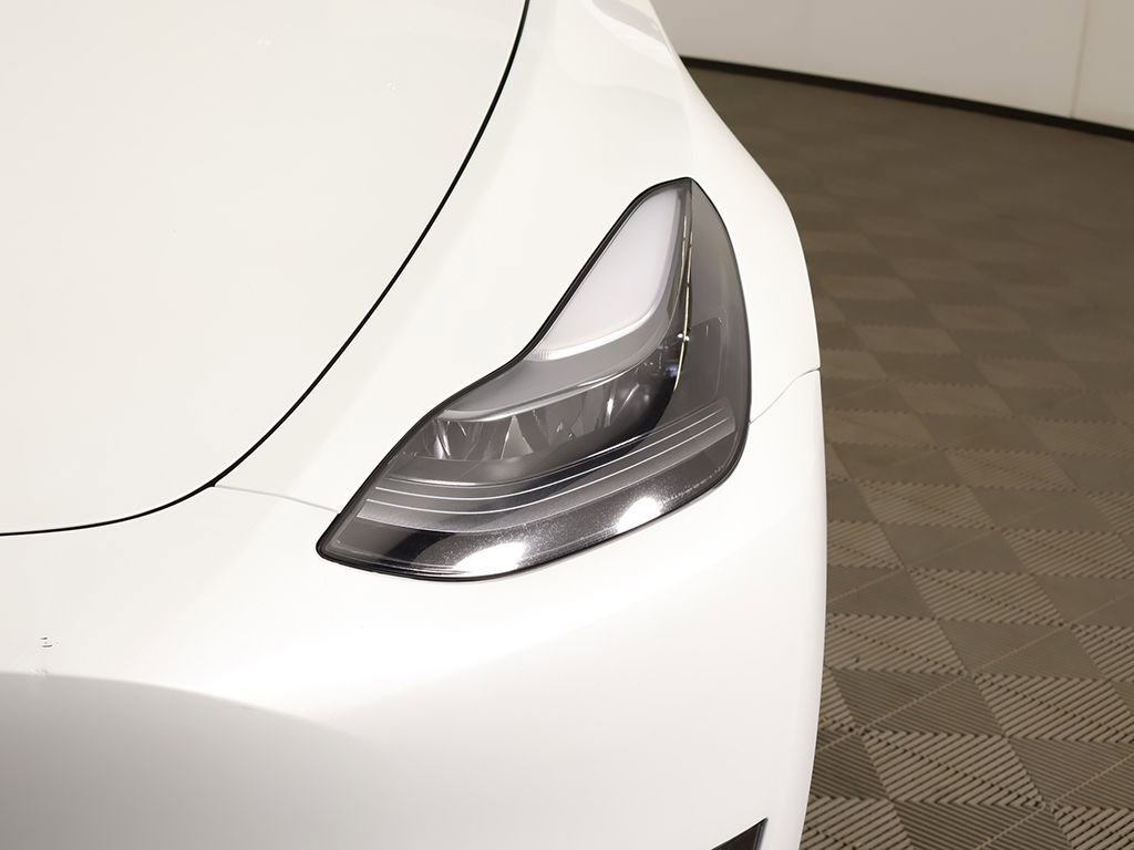 Used 2023 Tesla Model Y Long Range image 15