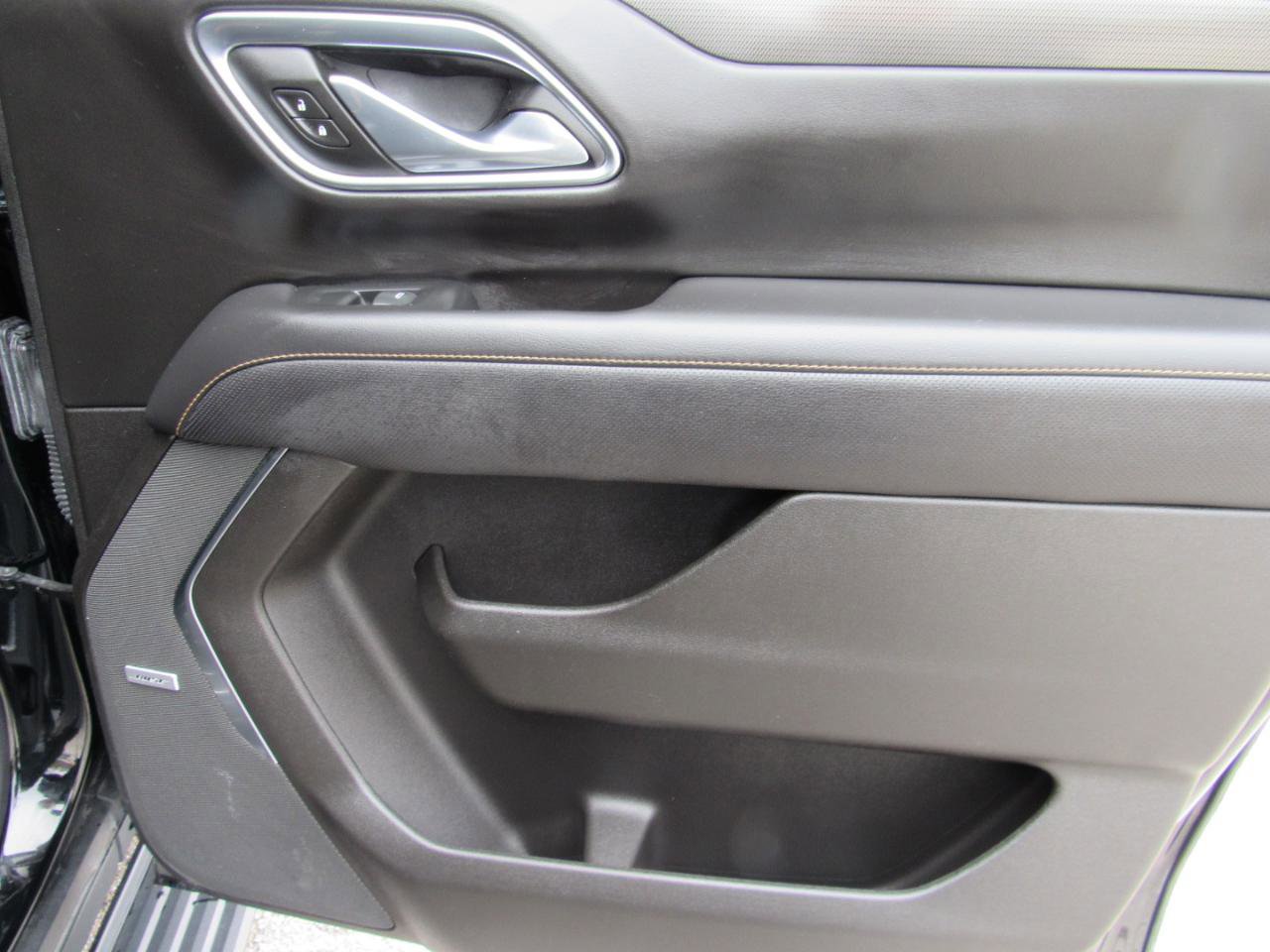 Used 2021 GMC Yukon XL AT4 w/ AT4 Premium Package image 40