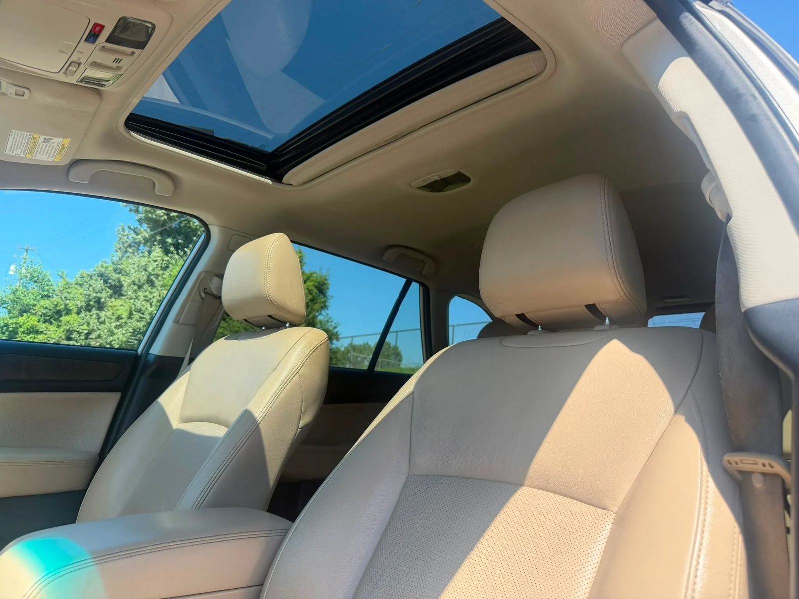 Used 2016 Subaru Outback 2.5i Limited AWD/4WD image 7