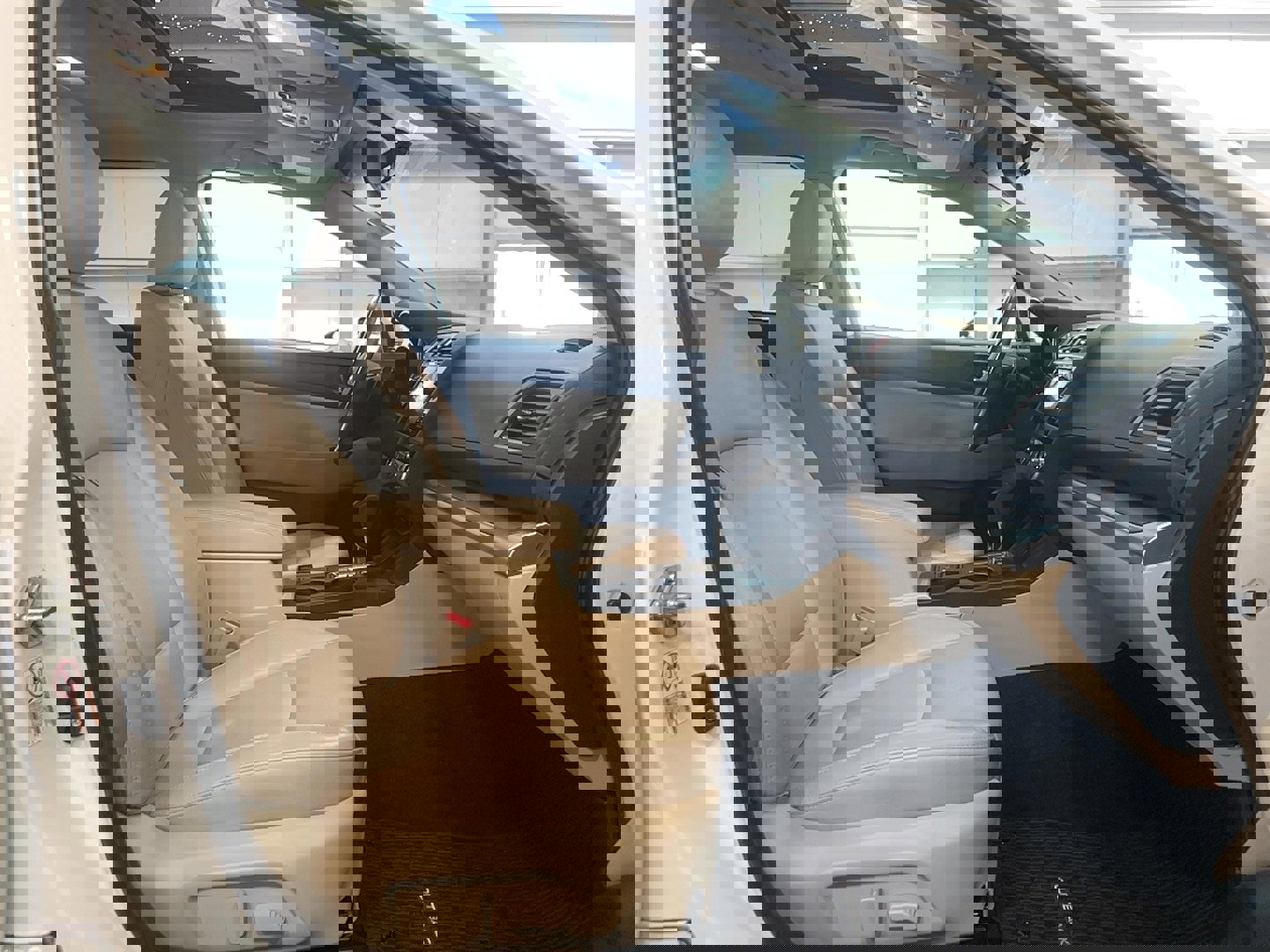 Used 2015 Subaru Outback 3.6R Limited AWD/4WD image 21