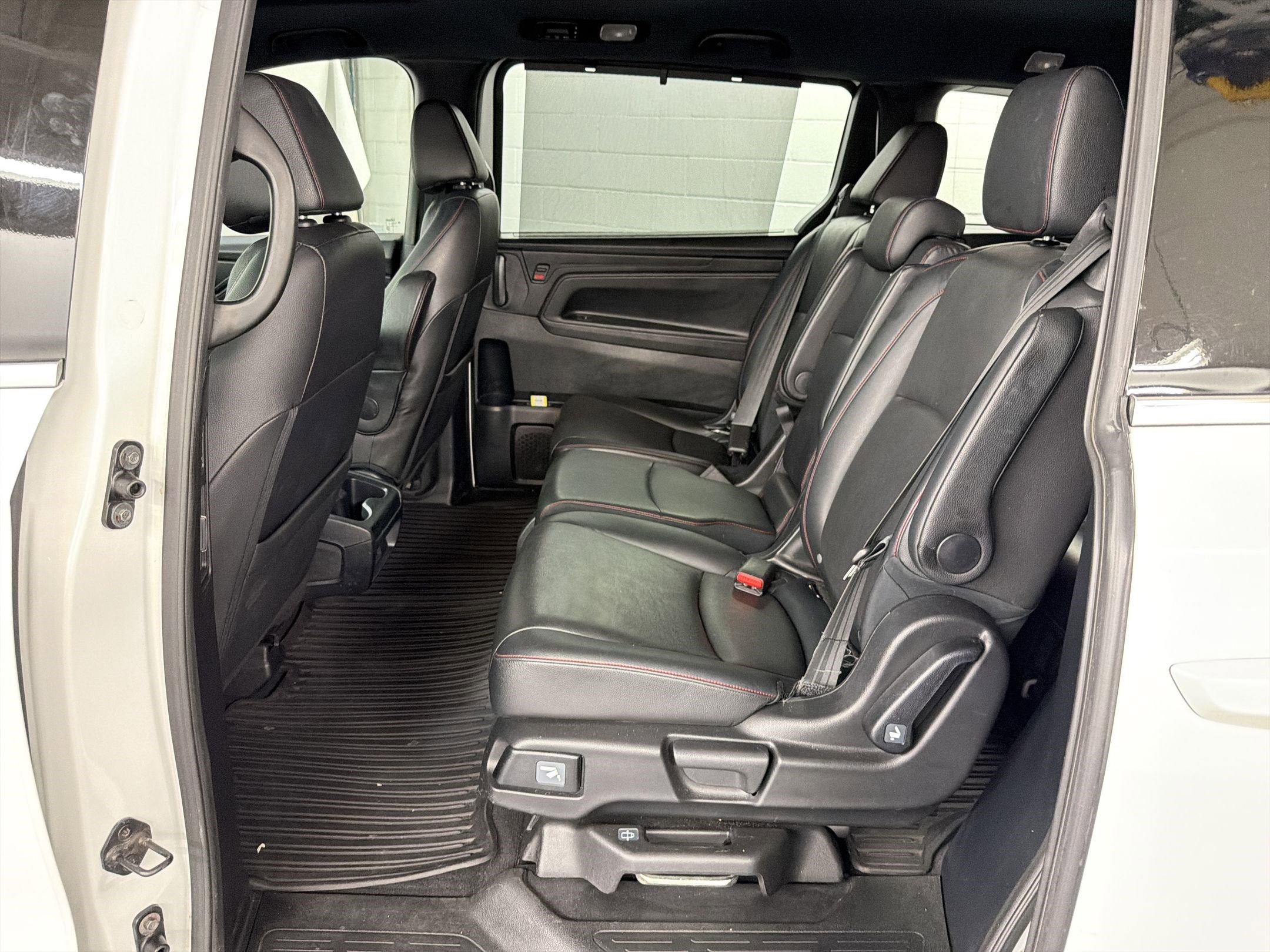Certified 2023 Honda Odyssey Sport image 15