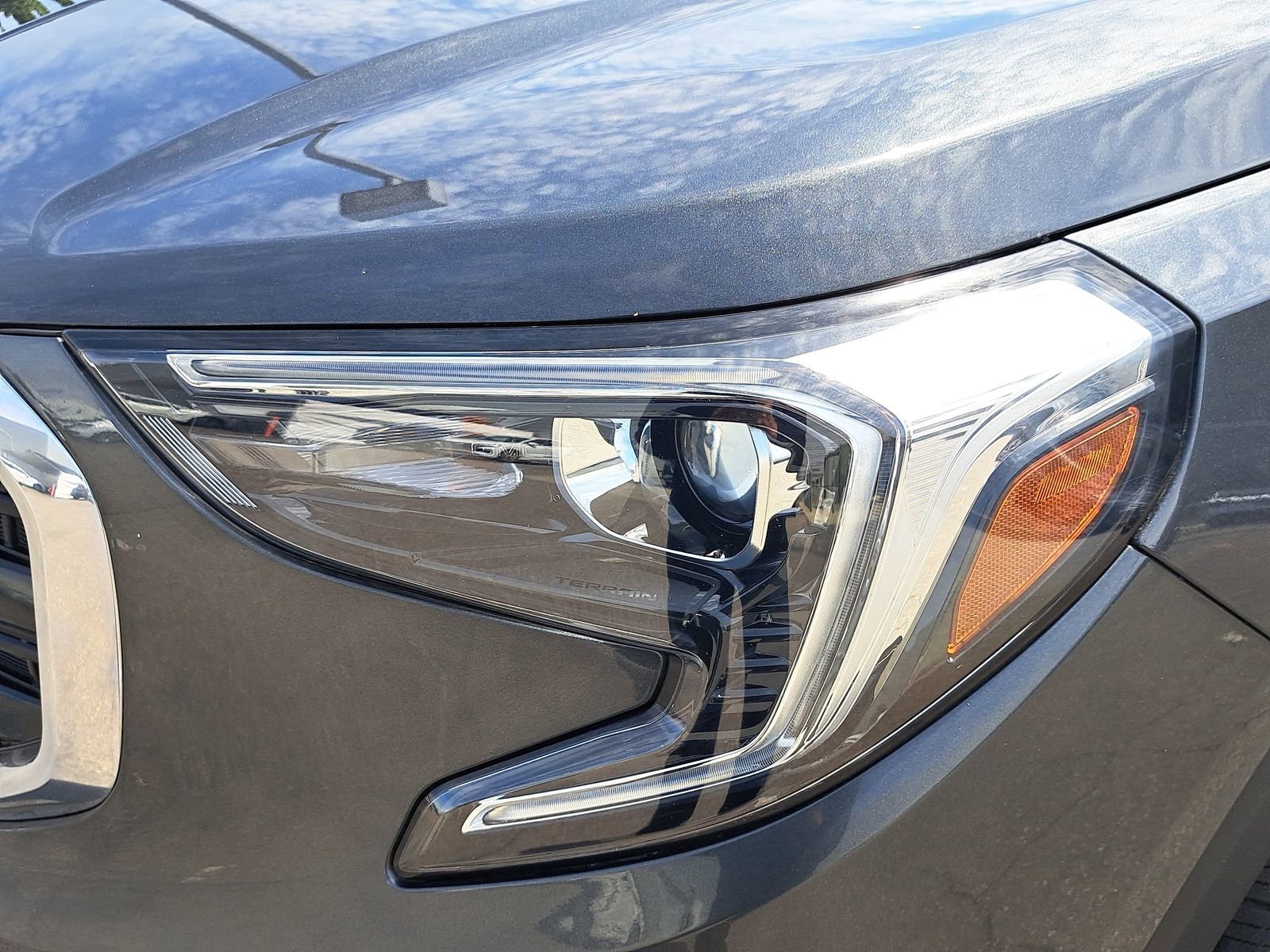 Used 2018 GMC Terrain SLE w/ Driver Convenience Package FWD image 33