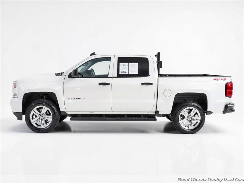 Used 2018 Chevrolet Silverado 1500 Custom w/ Custom Value Package AWD/4WD image 8