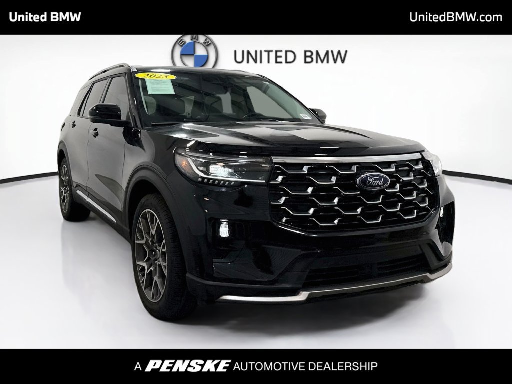 Used 2025 Ford Explorer Platinum w/ Ultimate Package RWD image 3