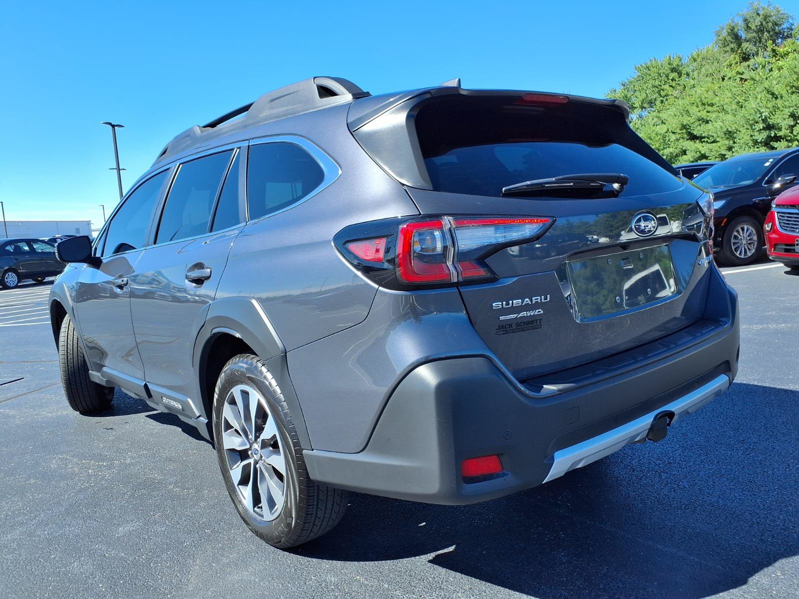 Used 2025 Subaru Outback Limited AWD/4WD image 33