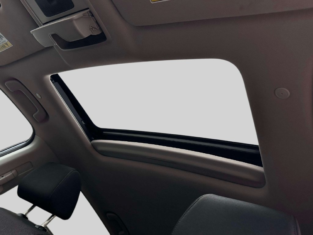 Certified 2025 Honda CR-V EX image 17