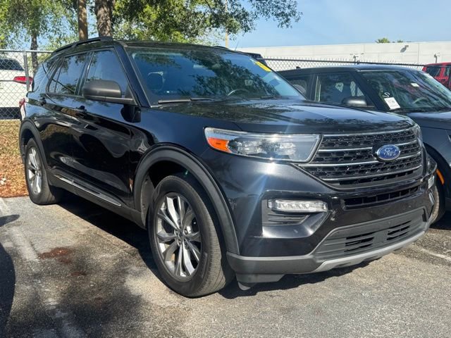 Used 2021 Ford Explorer XLT w/ Equipment Group 202A image 5