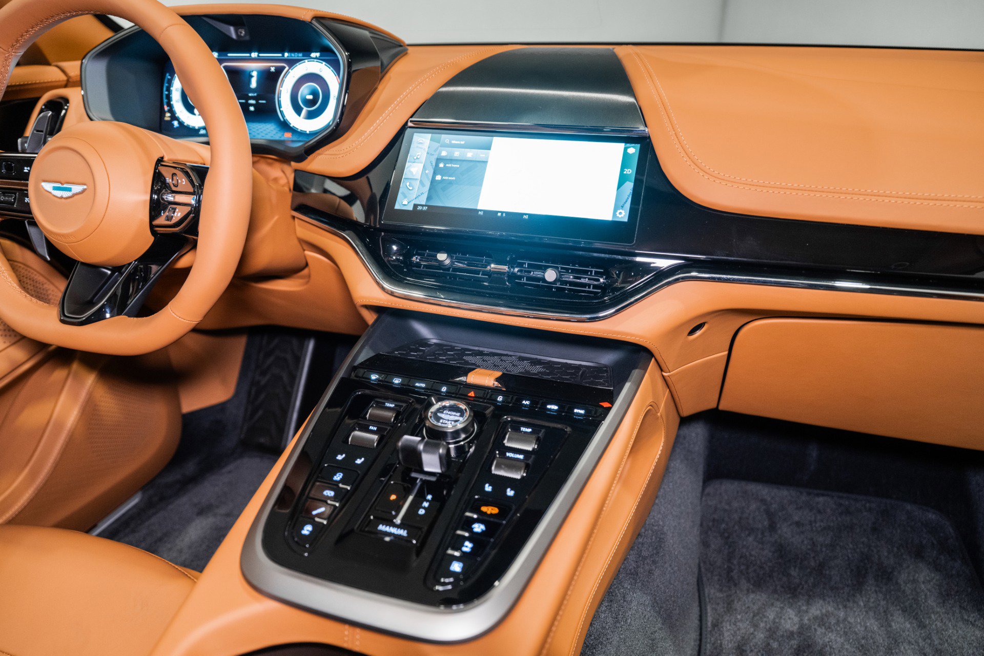 New 2026 Aston Martin DBX 707 image 27