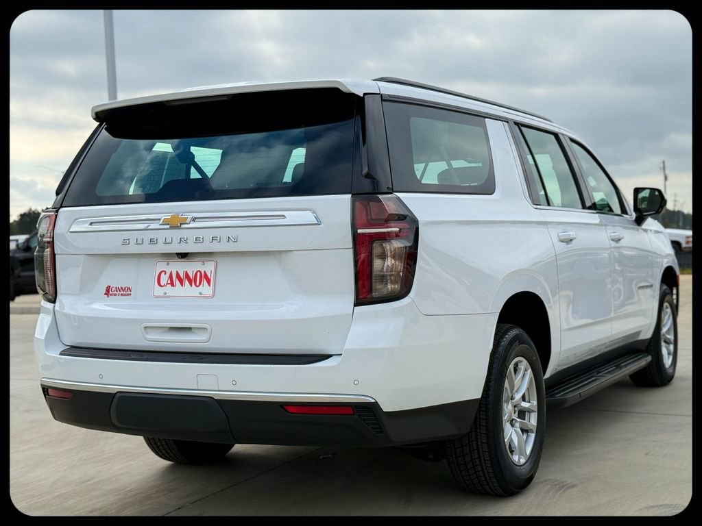 Used 2021 Chevrolet Suburban 2WD image 13