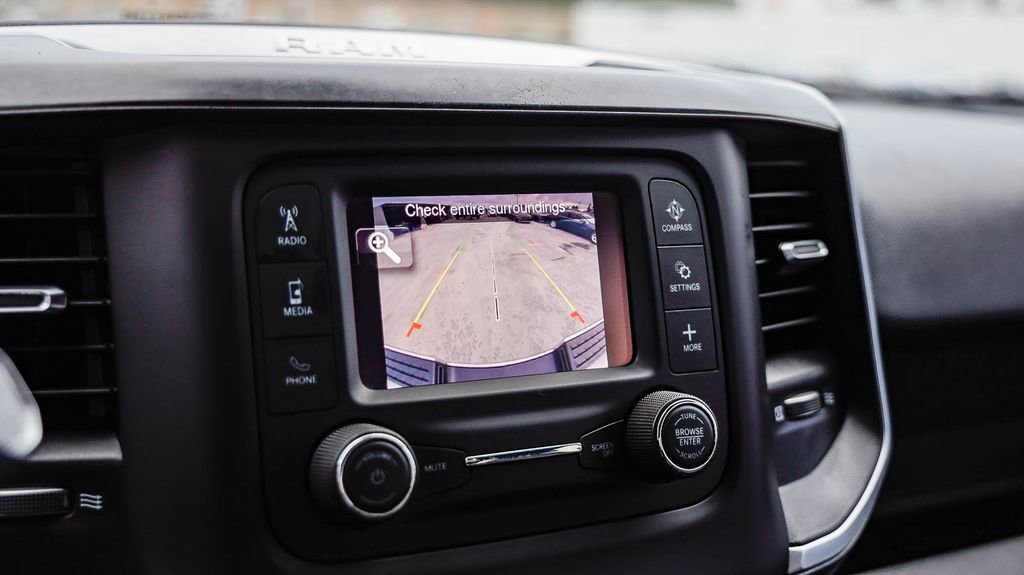 Used 2021 RAM 2500 Big Horn image 28