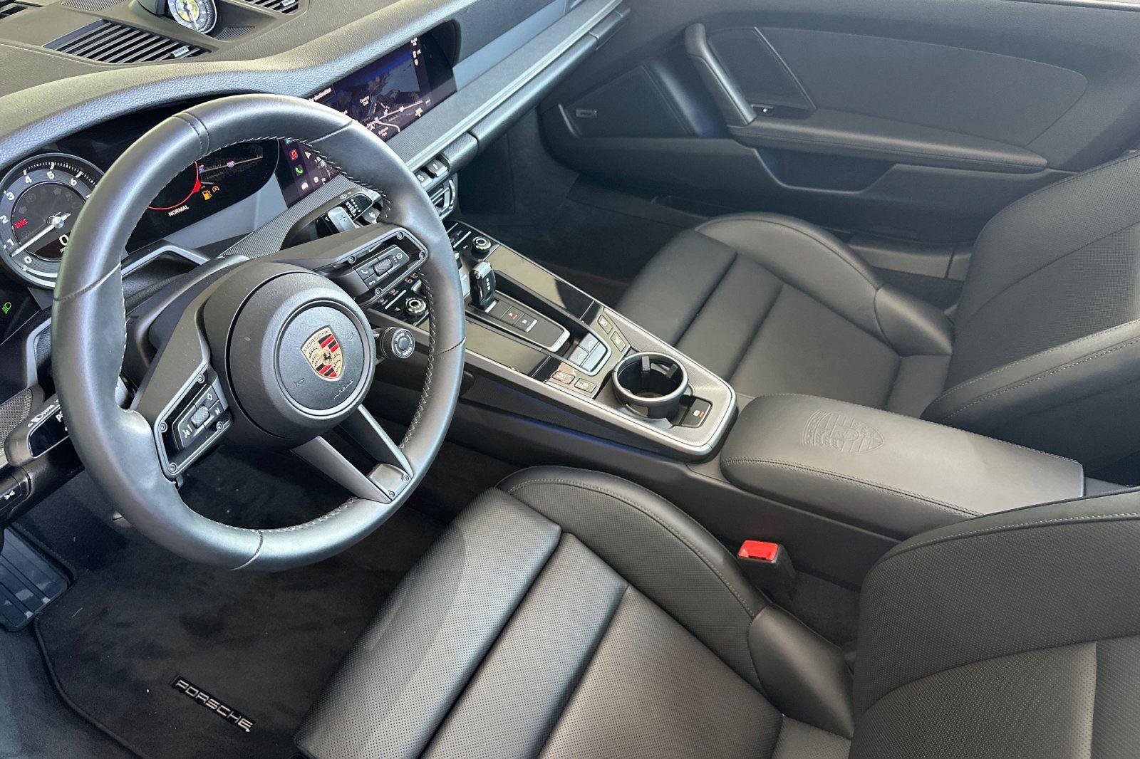 Used 2024 Porsche 911 Targa 4S w/ Premium Package image 9