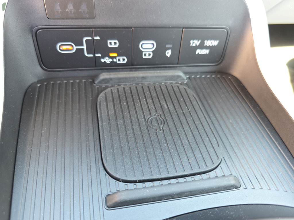 New 2026 Hyundai Kona SEL Sport AWD/4WD image 33