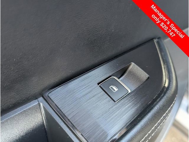 Used 2021 Nissan Rogue Platinum image 11