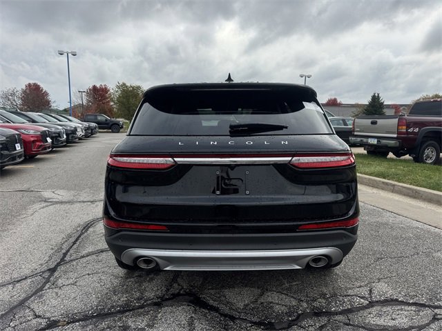 New 2026 Lincoln Corsair Premiere image 8