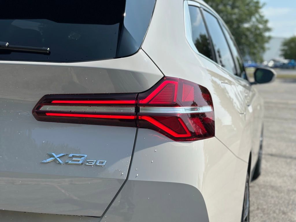 New 2026 BMW X3 xDrive30 w/ Premium Package image 13