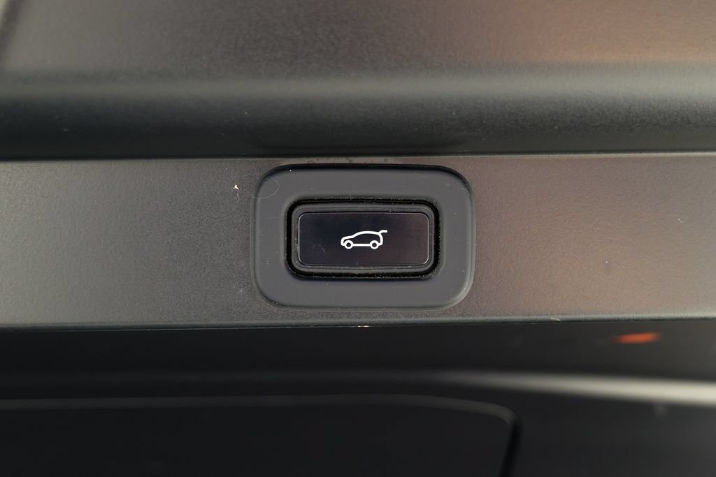 Used 2023 Land Rover Range Rover Autobiography AWD/4WD image 60