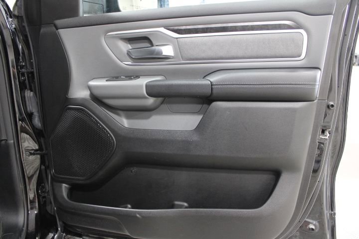 Used 2020 RAM 1500 Big Horn AWD/4WD image 24