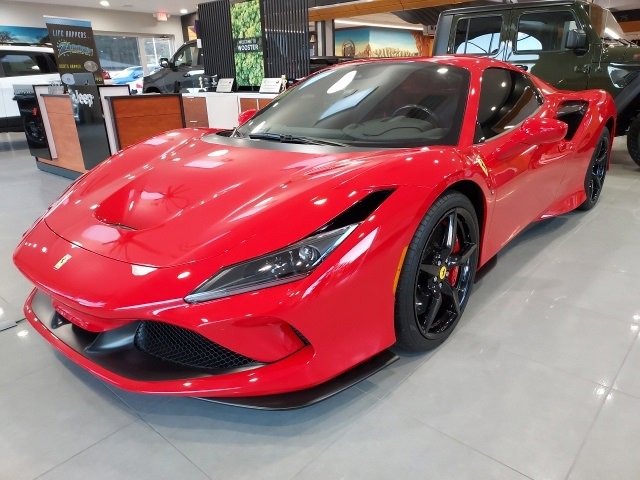 Used 2021 Ferrari F8 Tributo image 7