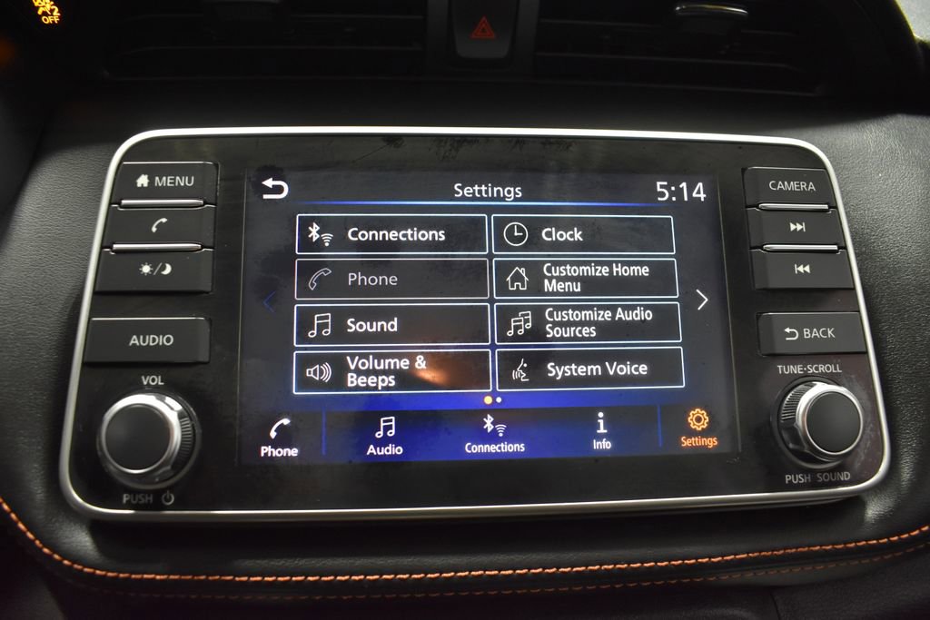 Used 2020 Nissan Kicks SR image 20