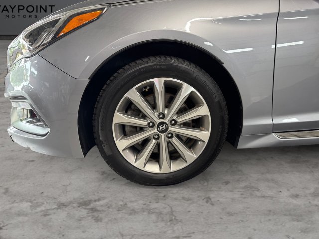 Used 2017 Hyundai Sonata Limited w/ Ultimate Package 04 FWD image 24