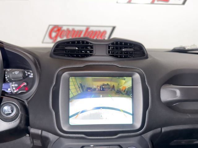 Used 2018 Jeep Renegade Trailhawk w/ UConnect 8.4 Nav Group AWD/4WD image 10