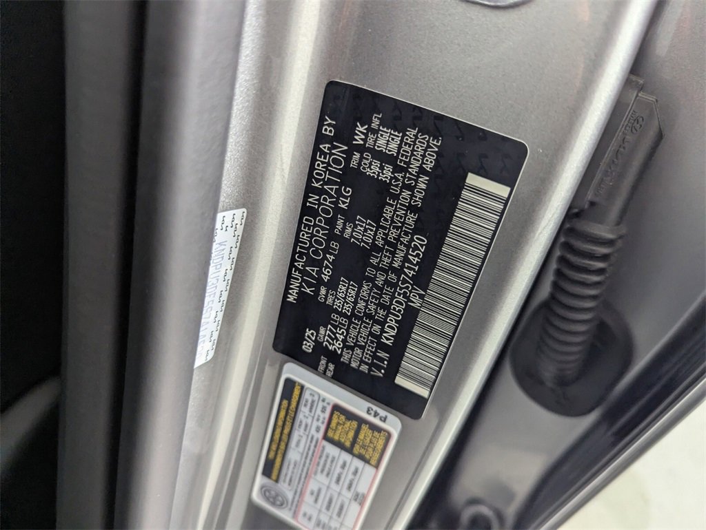 Used 2025 Kia Sportage LX image 27