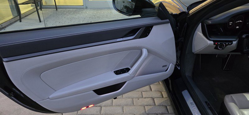 Used 2021 Porsche 911 Targa 4 image 11