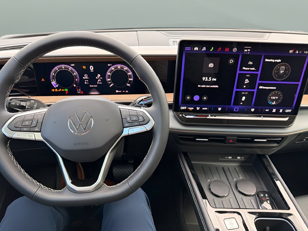 New 2027 Volkswagen Atlas SE AWD/4WD image 11