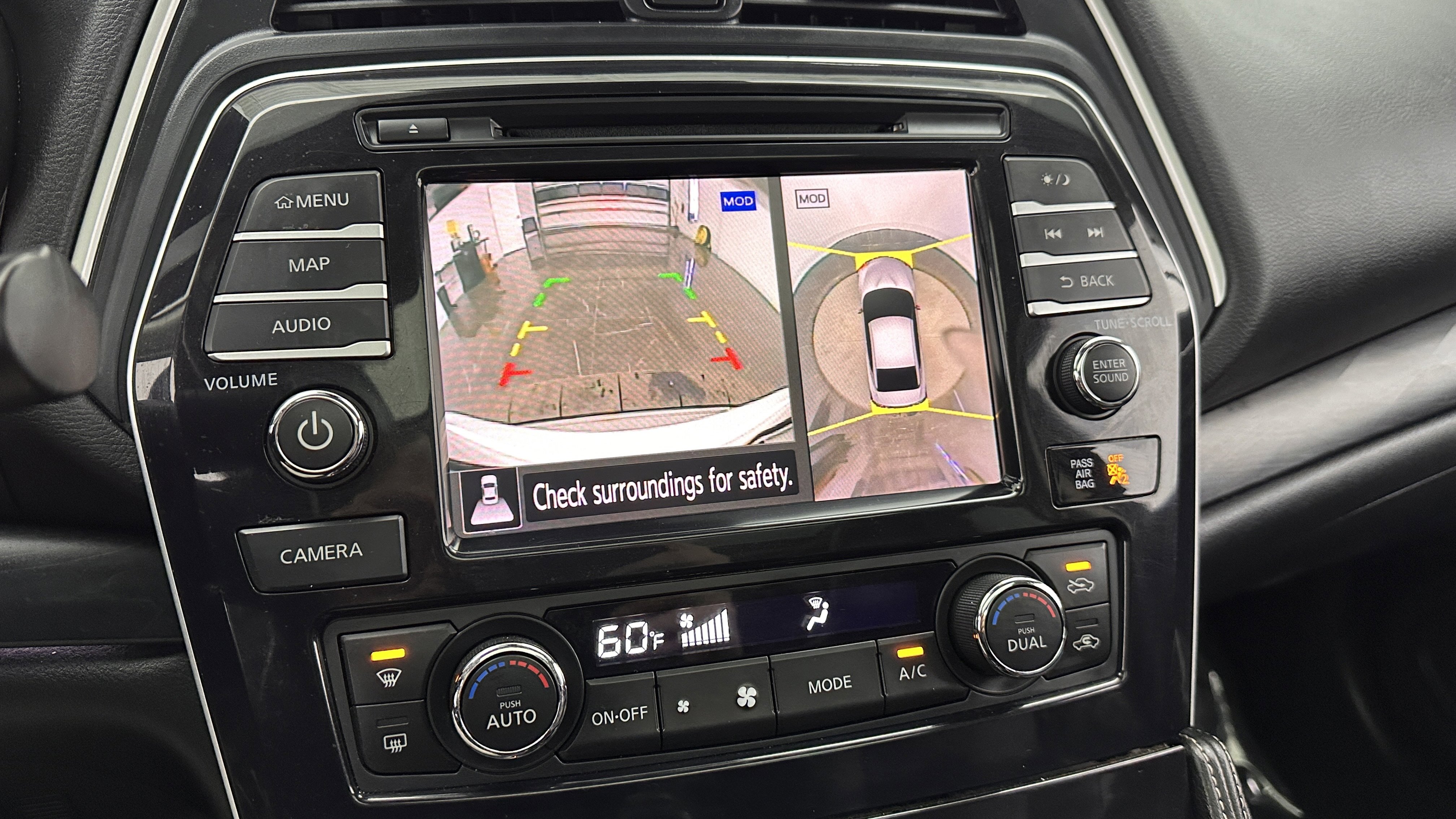 Used 2023 Nissan Maxima Platinum w/ Sport Mat Group FWD image 21